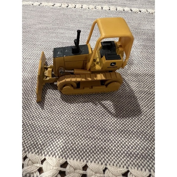 Ertl John Deere Die Cast John Deer Bull Dozer, John Deere 4 WD Tractor, EUC, Toy - Picture 5 of 9